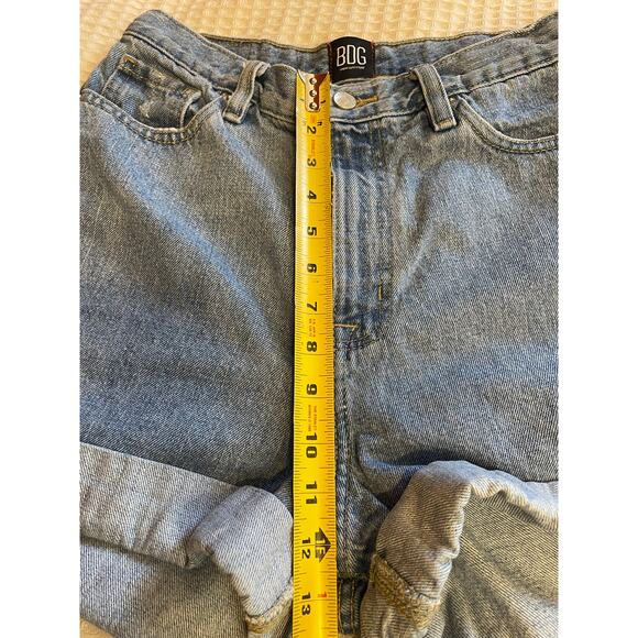BDG Urban Outfitters Rolled Classic Mom High Rise Denim Shorts Size 27 Summer - Picture 6 of 12